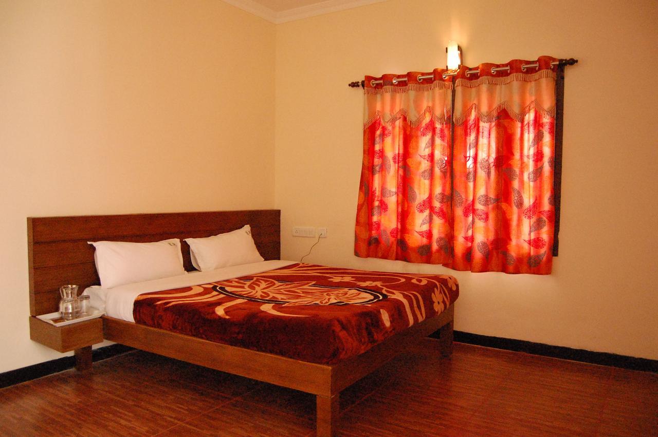 Ezhil Residency Hotel Tamilnadu - Tamilnadu - Kodaikanal Exterior foto