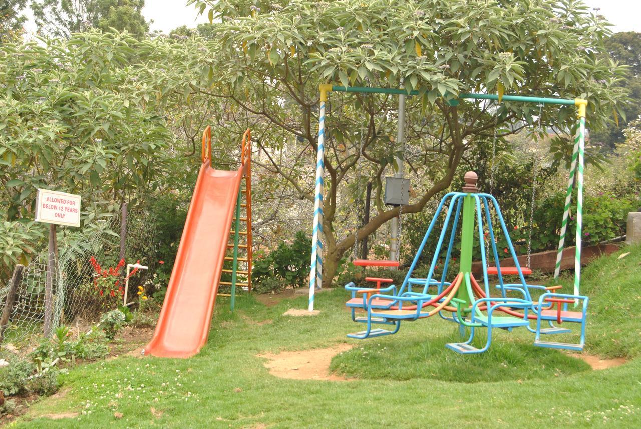 Ezhil Residency Hotel Tamilnadu - Tamilnadu - Kodaikanal Exterior foto