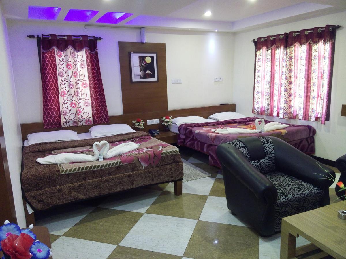 Ezhil Residency Hotel Tamilnadu - Tamilnadu - Kodaikanal Exterior foto